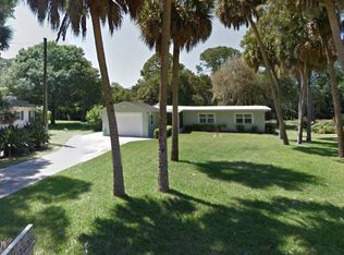 585 Acacia Ave, Melbourne Village, FL 32904