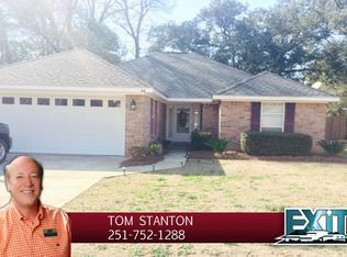 113 Cluster Oaks Ct, Foley, AL 36535