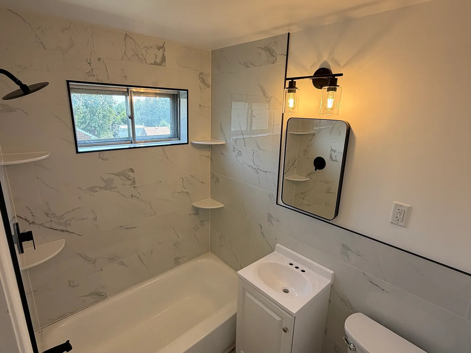 2 bed, 875 sqft, $1,650 — Photo 4
