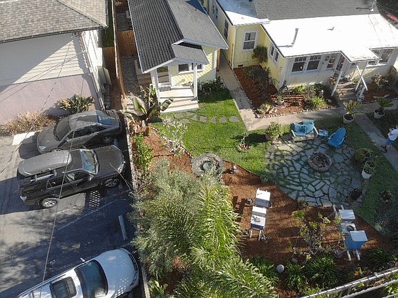 5th image of 1917 Portola Dr