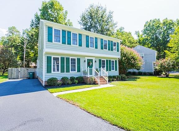 3rd image of 4609 River Mill Ct