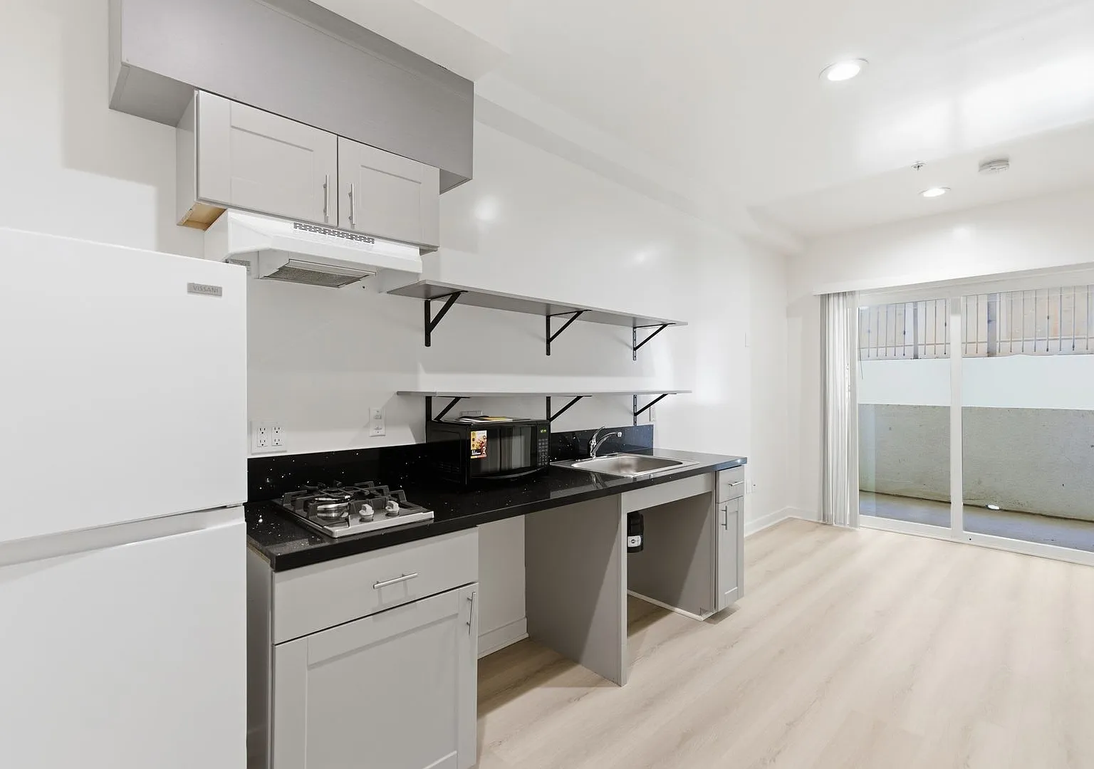 2025 New Jersey Street — Photo 1