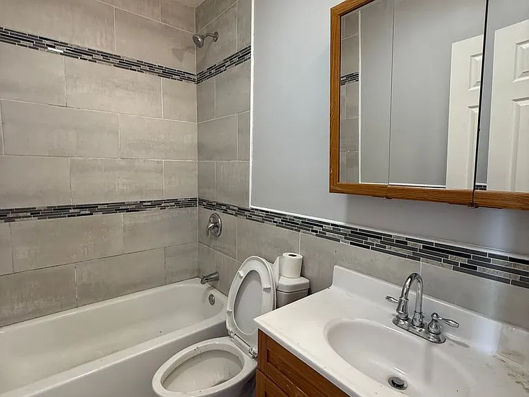 27 E Rittenhouse St — Photo 24
