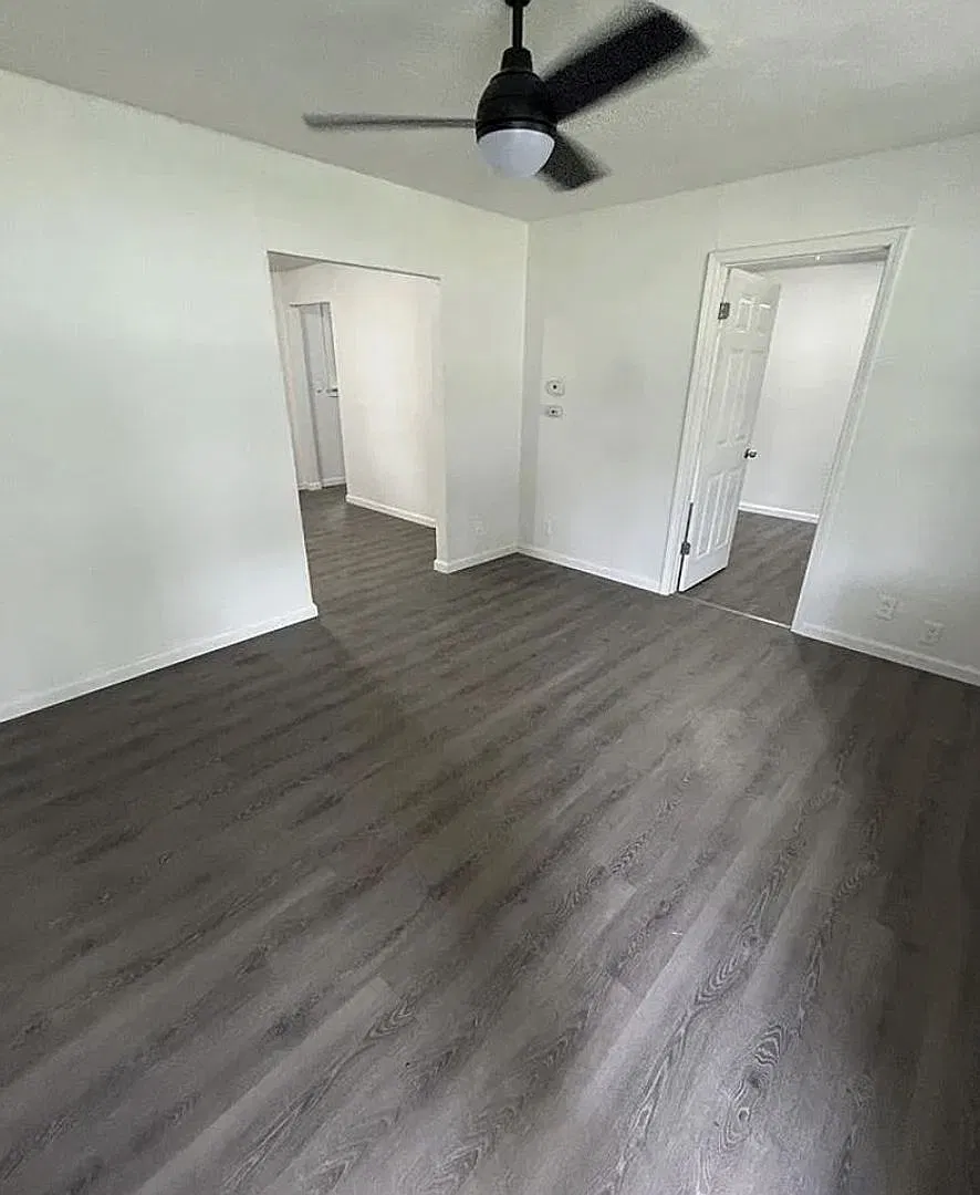 For Rent — Photo 2