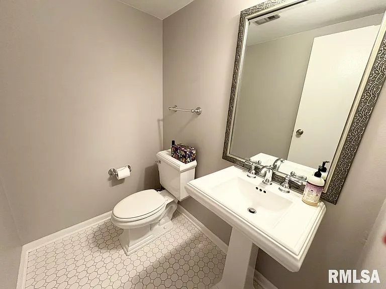 6891 N Fox Point Dr — Photo 7