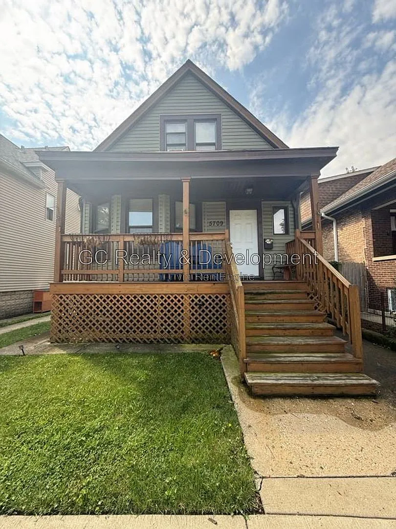 1 bed, 1.0 bath, 675 sqft, $1,800 — Photo 1