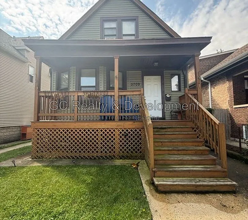 5709 W Dakin St #2