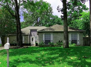 3619 Bear Lake Dr, Kingwood, TX 77345
