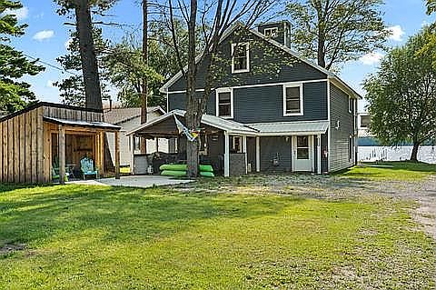 5th image of 4133 Aspen Ct