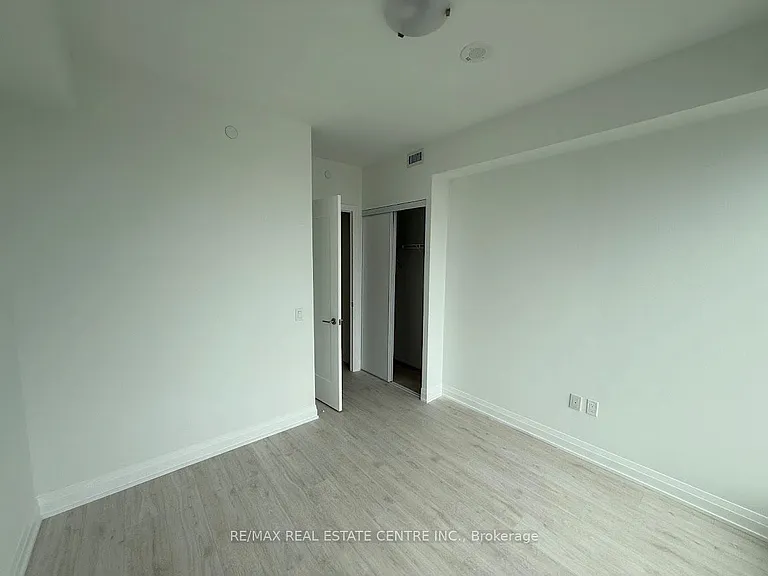 412 Silver Maple Rd #509 — Photo 13