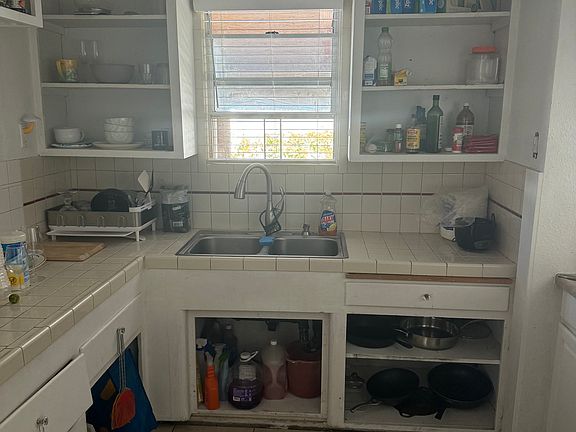 5th image of 3030 Clay Ave #3030