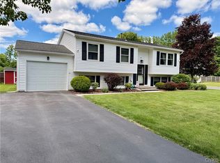 37 Sunnyfield Dr, Cortland, NY 13045