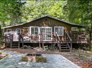 67 Watauga Heights Rd, Franklin, NC 28734