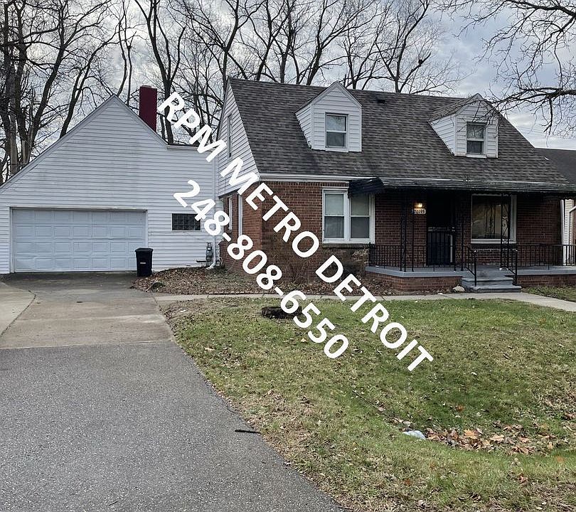 1st image of 20195 Westhampton Ave