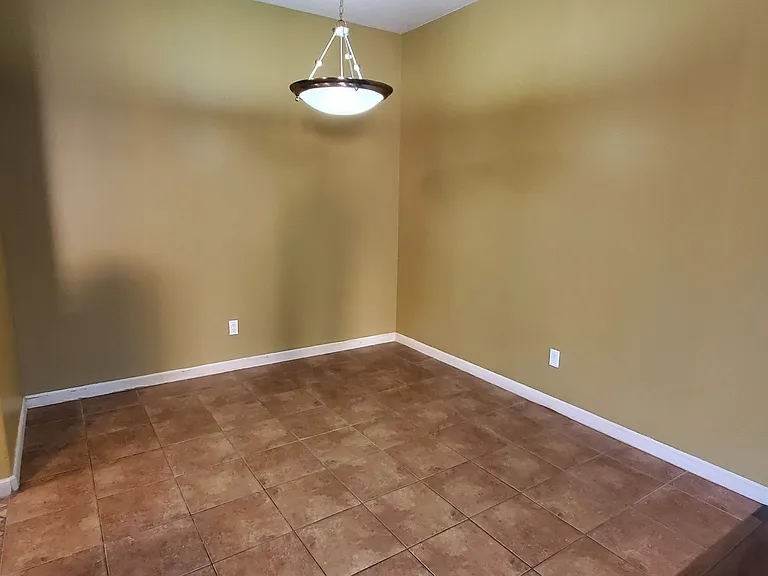 3035 Southern Blvd SE — Photo 21