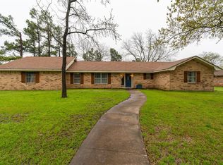 101 Royal Ln, Commerce, TX 75428
