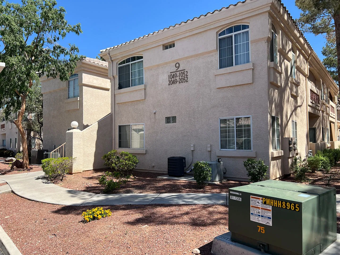 7400 W Flamingo Rd — Photo 2