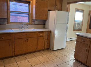 8432 W Lisbon Ave #8430, Milwaukee, WI 53222