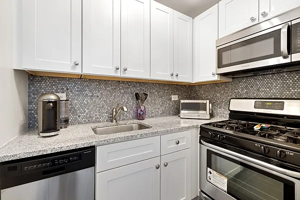 Sold by Compass | media 2