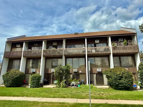 1296 E Washington St APT 10, Des Plaines, IL 60016