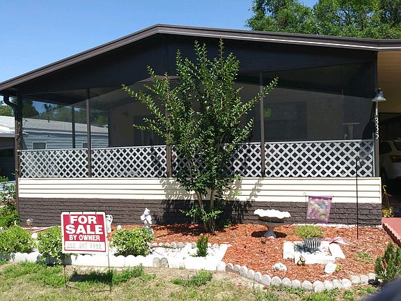 Front view of home