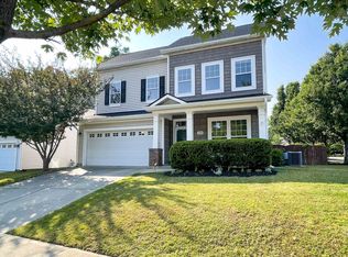 2239 Trefoil Ln, Fuquay Varina, NC 27526