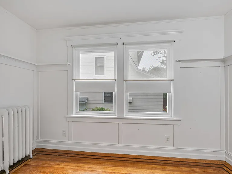 133 Highwood Ave — Photo 20