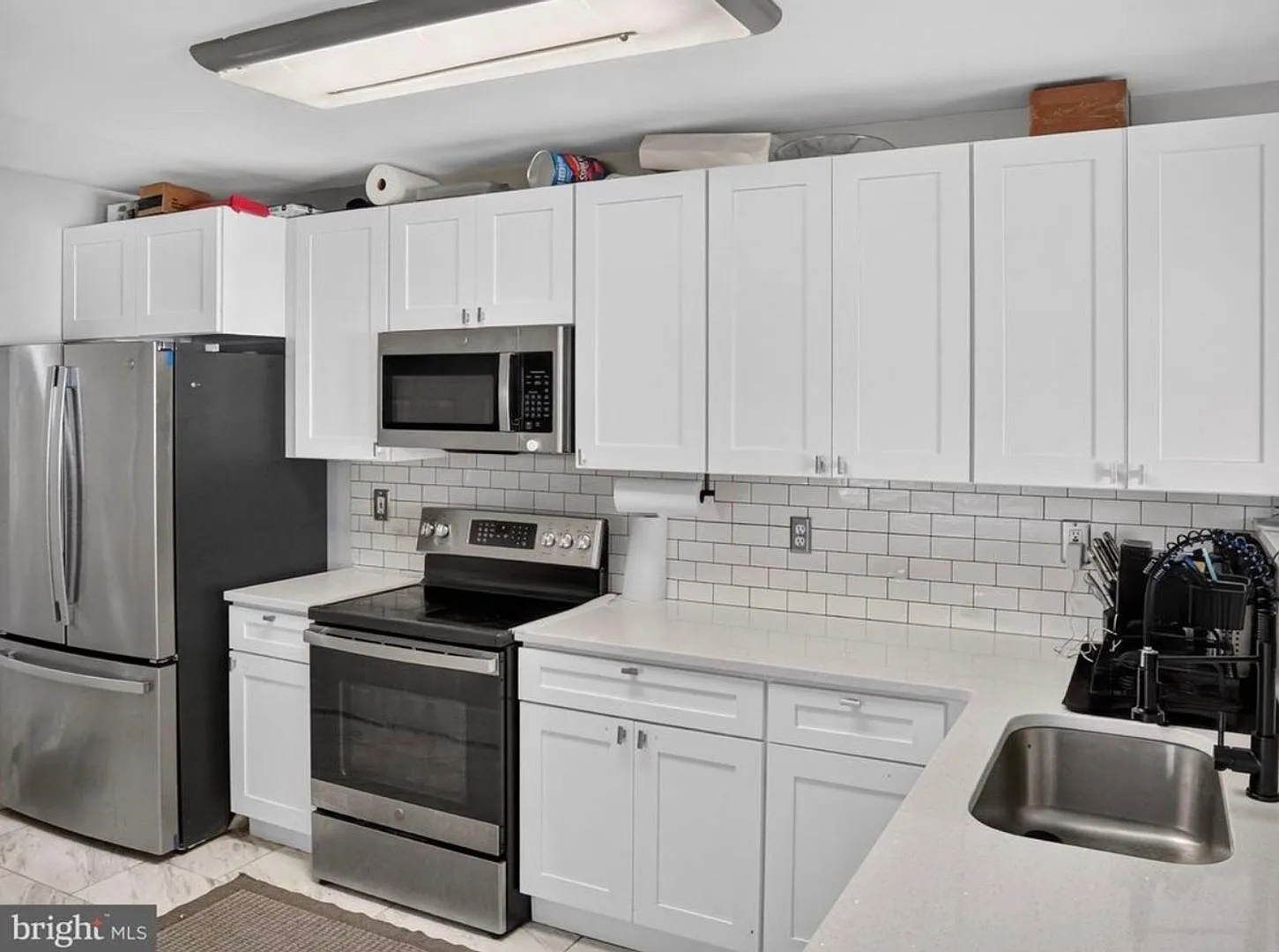 Spacious 3BR Townhome in Middletown — Photo 4
