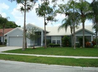 968 Lake Breeze Dr, Wellington, FL 33414