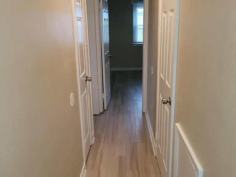 1331 Astor St #2 — Photo 19