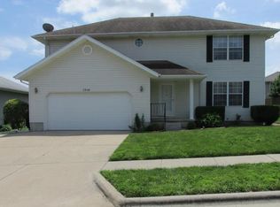 2960 W Darby St, Springfield, MO 65810