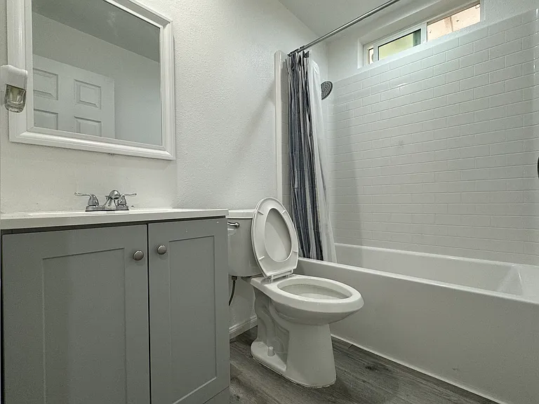27274 Norwood St — Photo 10