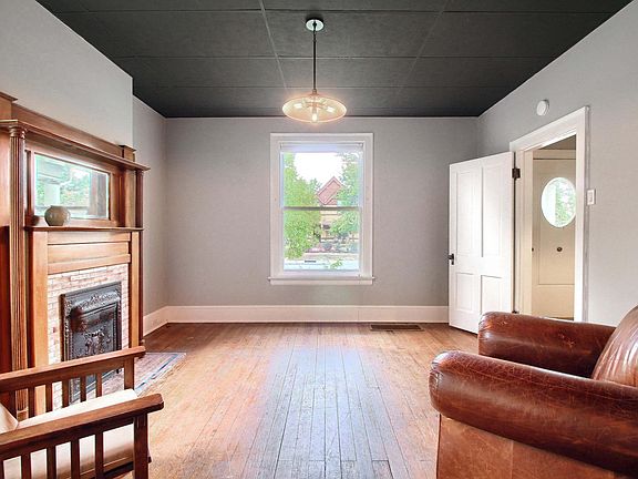 4th image of 244 W 3rd Ave