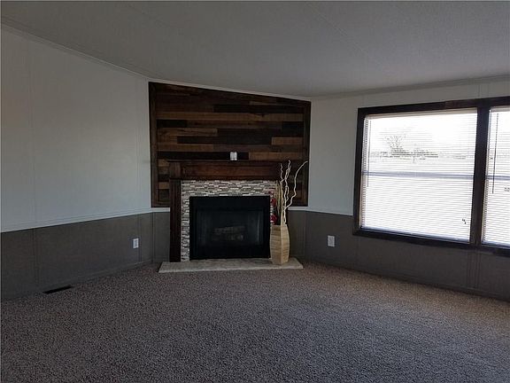 3rd image of 916 County Road 207