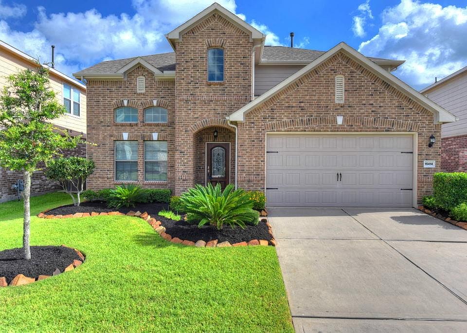 1st image of 15414 Benson Landing Dr