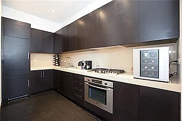 Rented by Barkoff Residential 