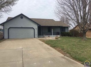 3941 NW Fielding Rd, Topeka, KS 66618