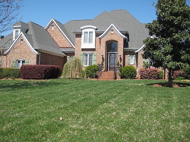 Full Brick on Golf Course