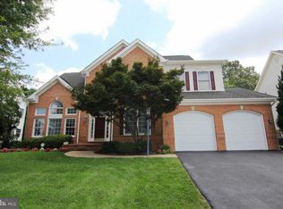4701 Autumn Glory Way, Chantilly, VA 20151