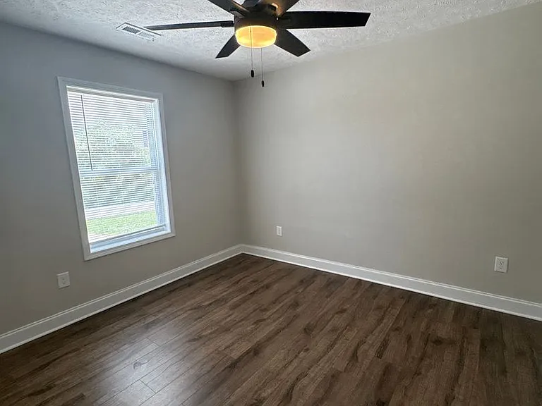 111 W End Ave — Photo 9