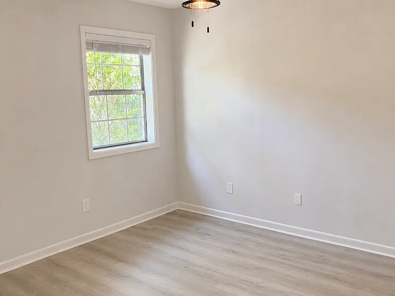 133 Westridge Dr #D — Photo 8