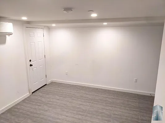 Rented by Skyline Group Real Estate | media 15