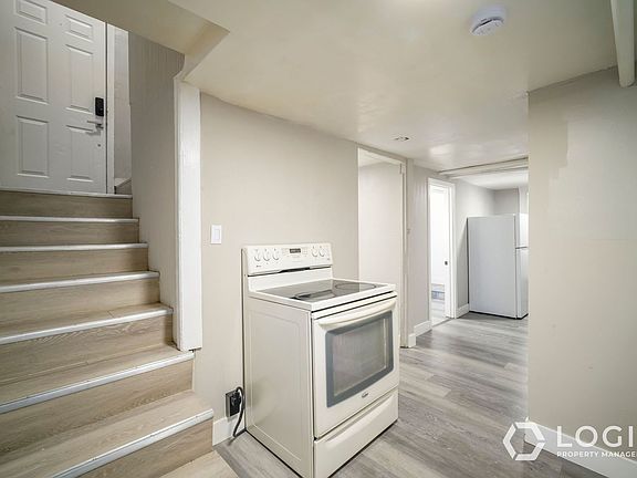 3rd image of 2743 Liberty Ave #B
