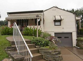 828 Venango Ave, Pittsburgh, PA 15209