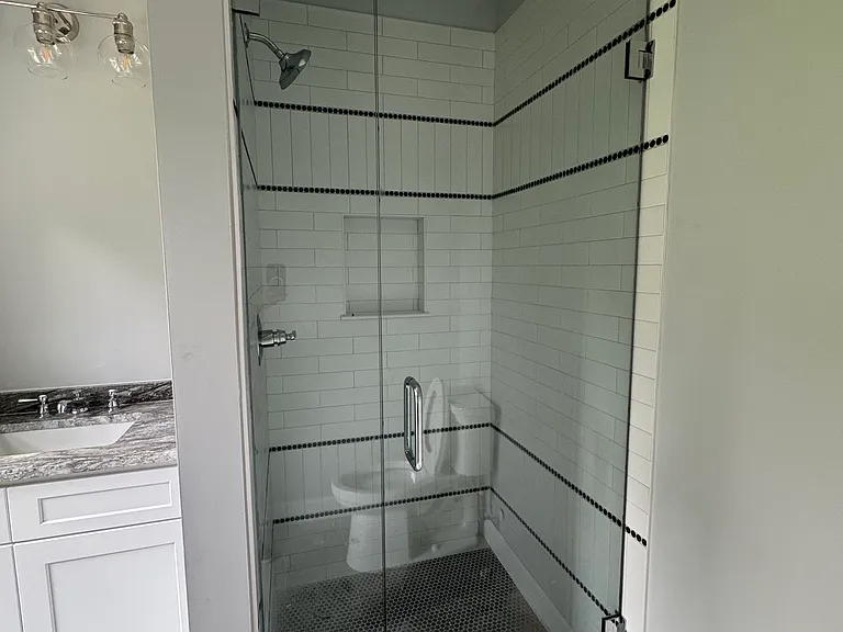 1886 Timothy Dr NE — Photo 17