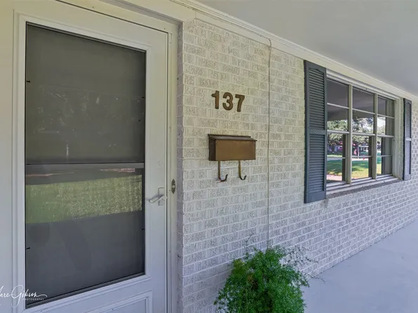 137 Lynn Ave, Fincastle, LA 71105