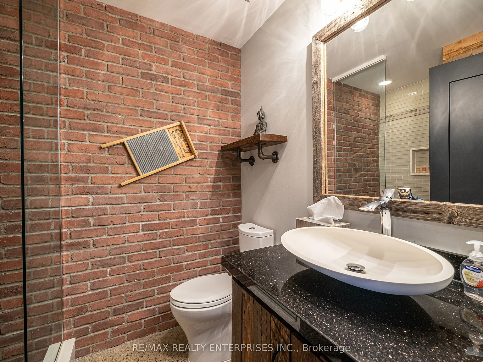 2 bed, $4,200 — Photo 4