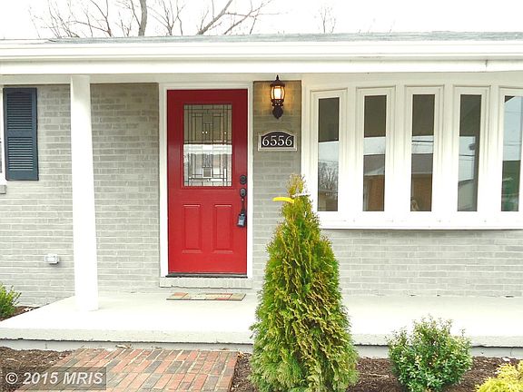 Welcoming Front Porch.