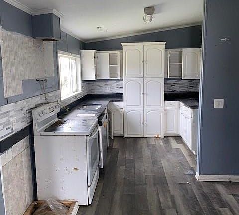 4th image of 166 Mia Dr