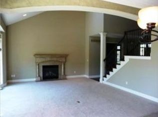 9435 W 161st Ter, Overland Park, KS 66085